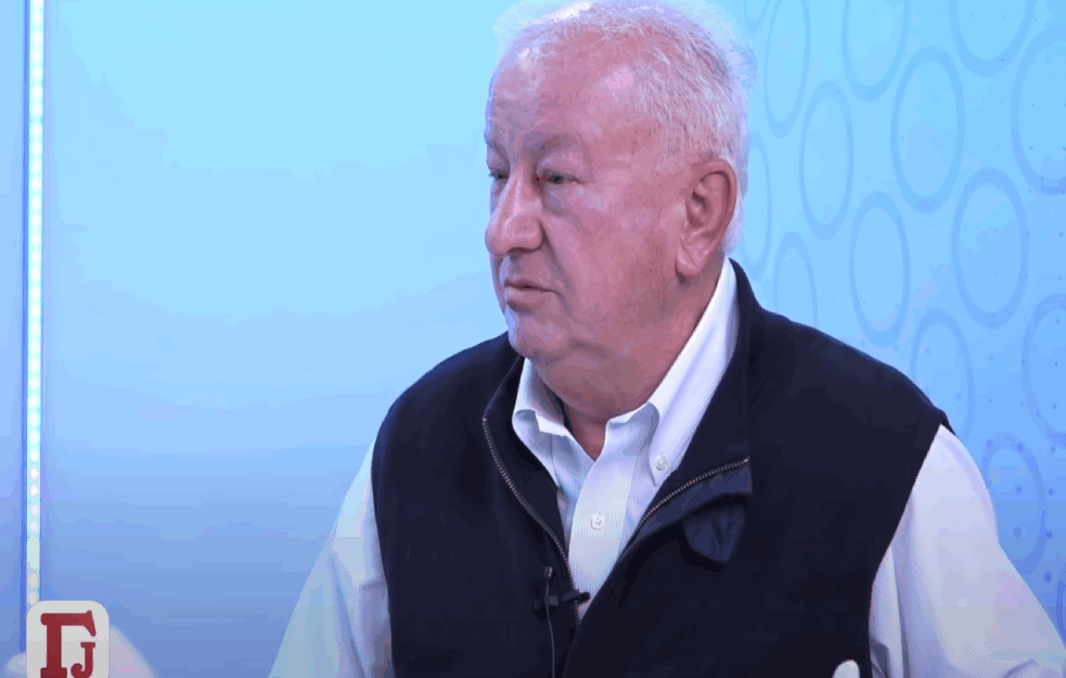Profesor Zec: Ako profesor matematike ne može da zaradi kao <span style='color:red;'><b>pedikir</b></span>, JADNA JE TA DRŽAVA!
